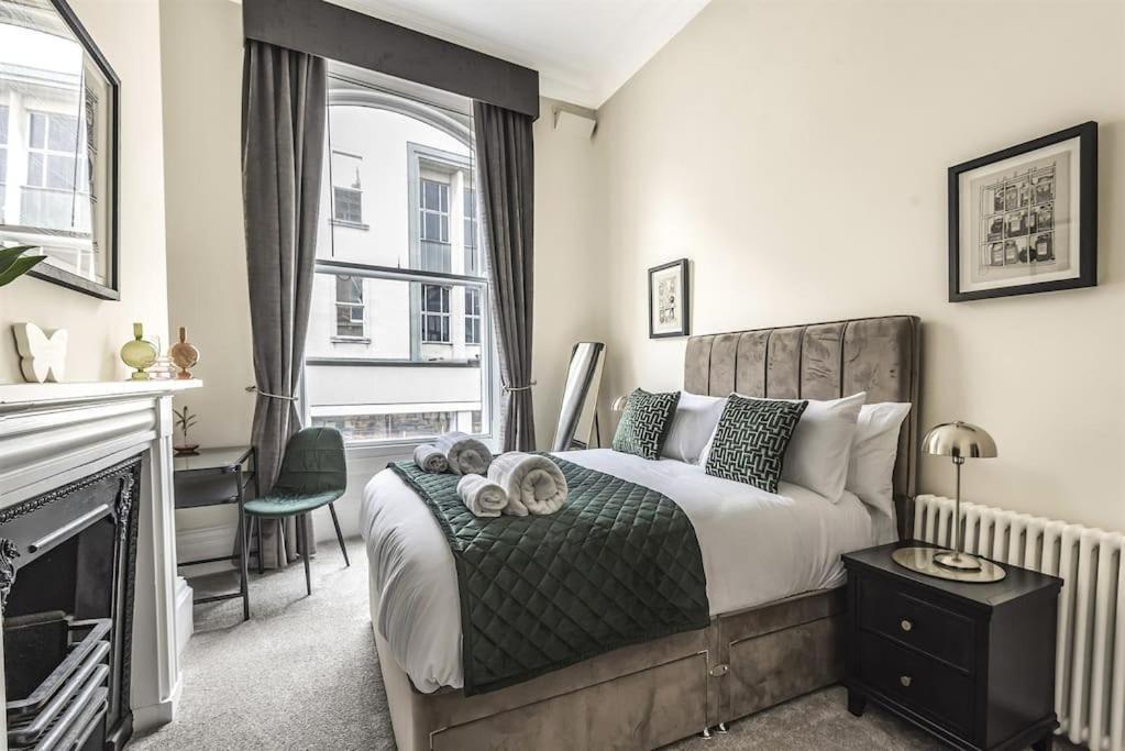 Rowntree One - Stunning Apartment- Grade II Listed Йорк Екстериор снимка